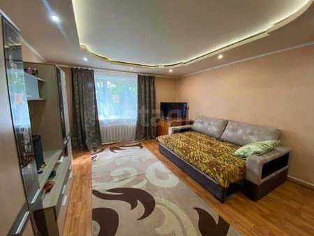 Продаем однокомнатную квартиру, 40 м², этаж 3 из 3. Фото 1