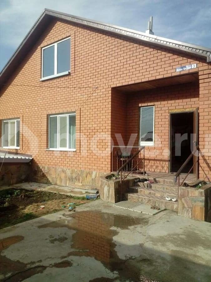 коттедж, 250 м², 10 соток