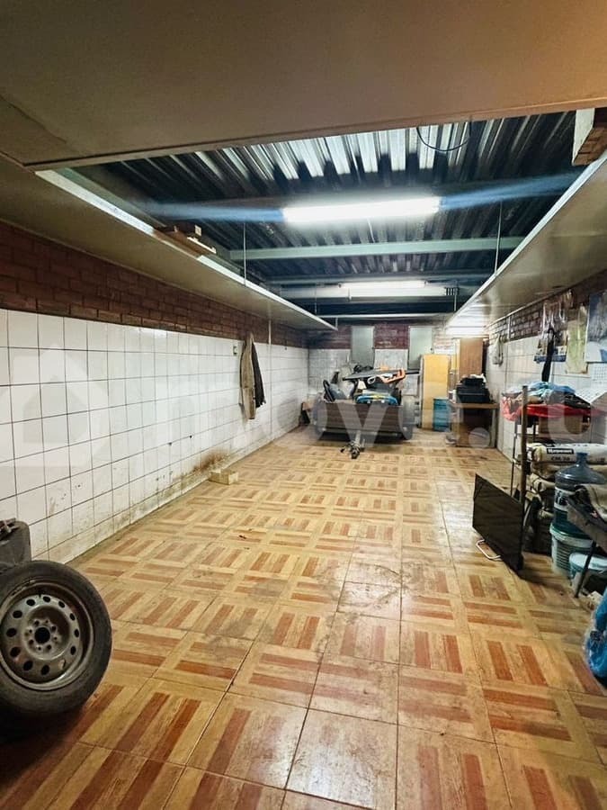 гараж, 30 м²